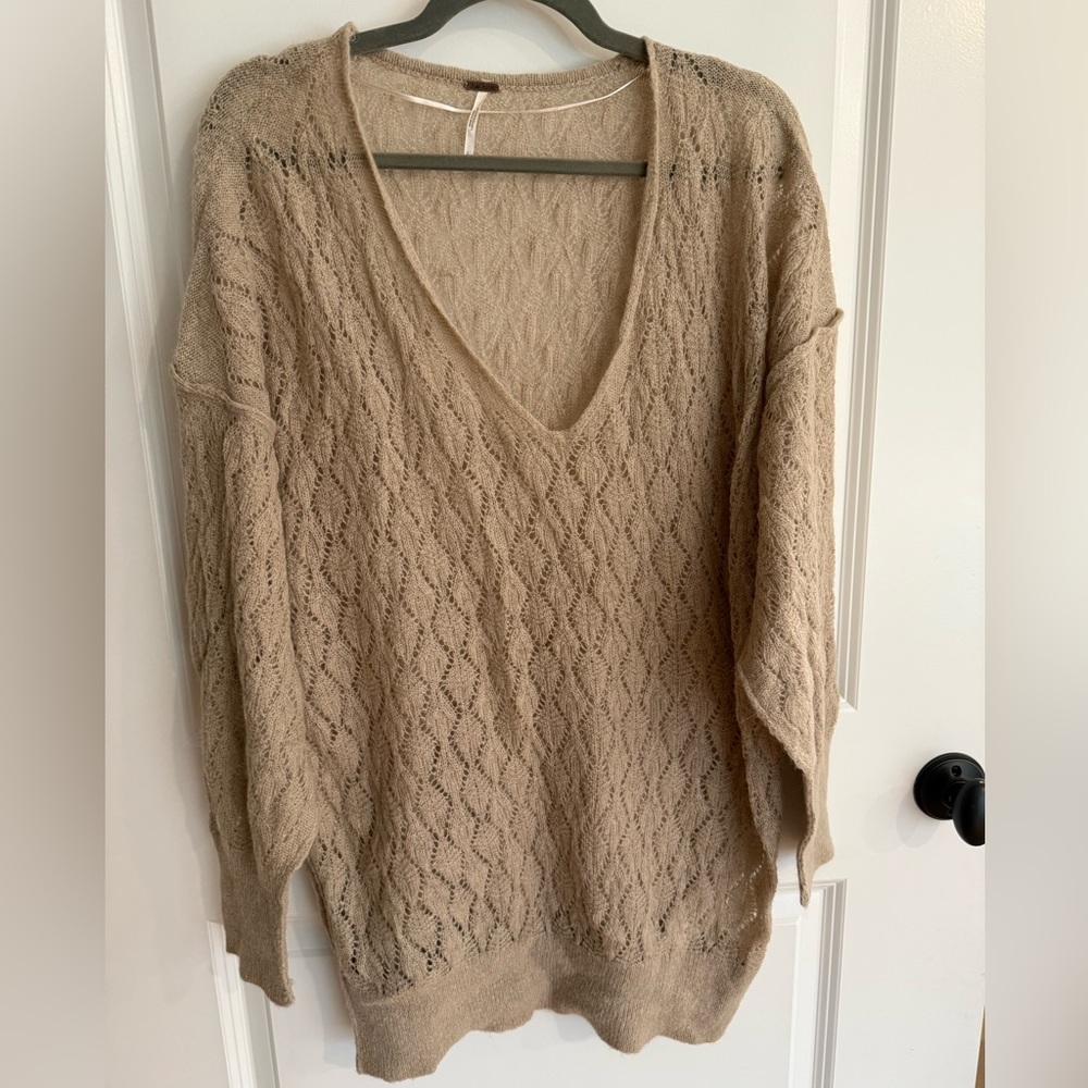 Free People fine knit tunic sweater